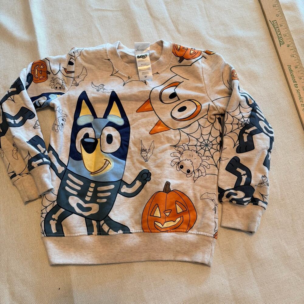Bluey 5t Halloween Bingo Pullover Top Long Sleeve Sweatshirt Unisex